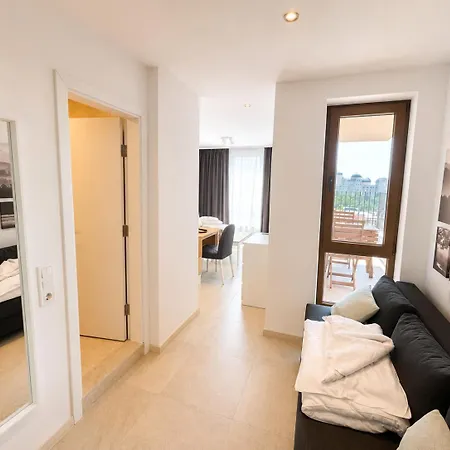& - Sea Viev Apartment *